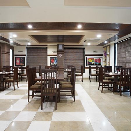Spree Hotel Jaipur Extérieur photo