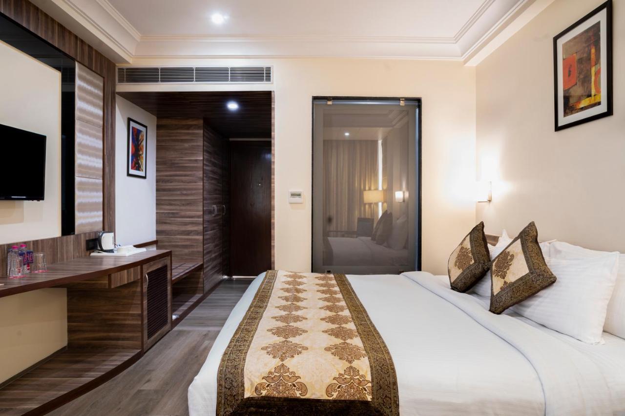 Spree Hotel Jaipur Extérieur photo